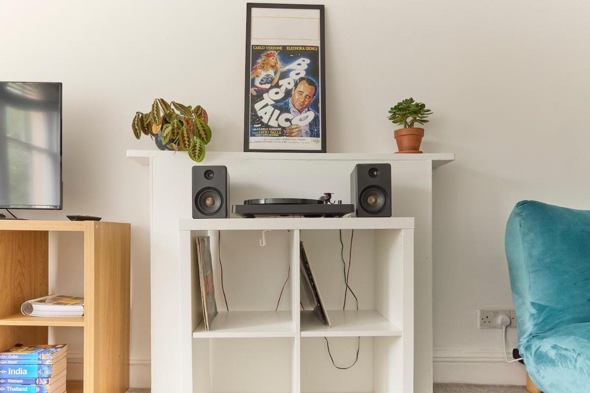 Bright & Spacious 2br Flat By Hyde Park Londres